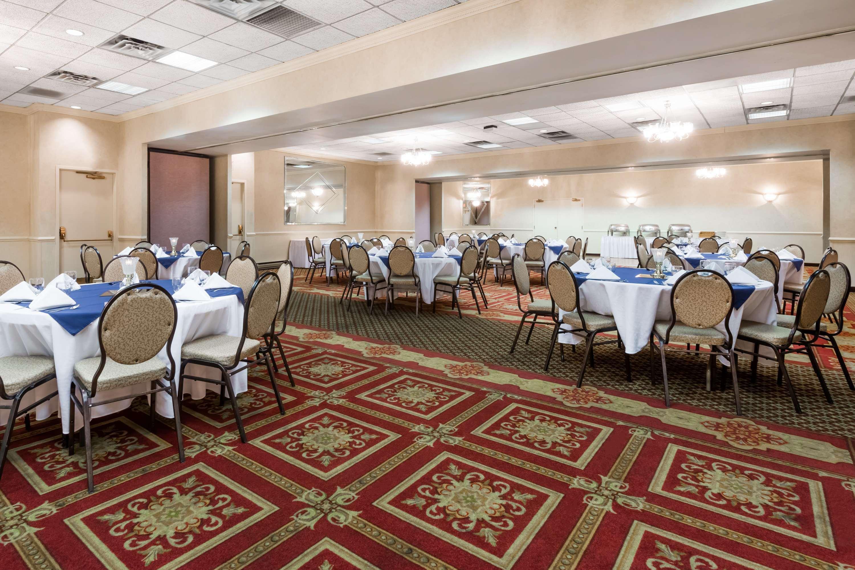 Hotel Ramada Plaza By Wyndham Hagerstown Exterior foto